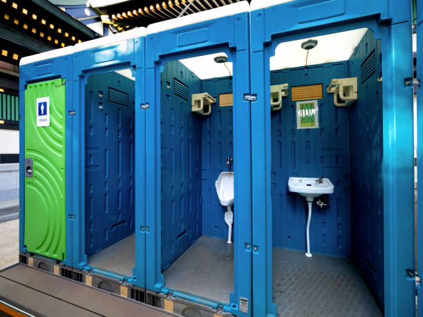 Best Affordable porta potty rental  in Lochmoor Waterway Estates, FL