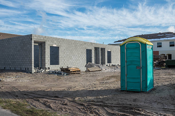 Best Luxury portable toilet rental  in Lochmoor Waterway Estates, FL
